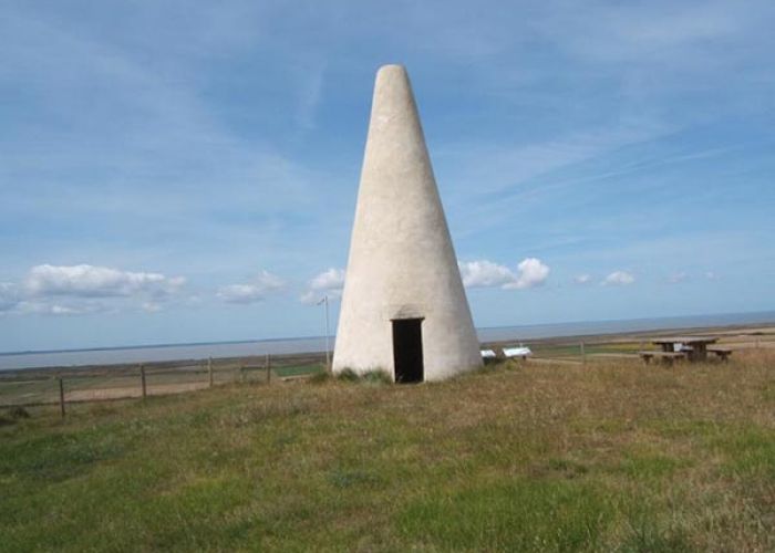 Découvrir autour de L'Alambic de l'estuaire